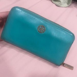 Tory Burch wallet